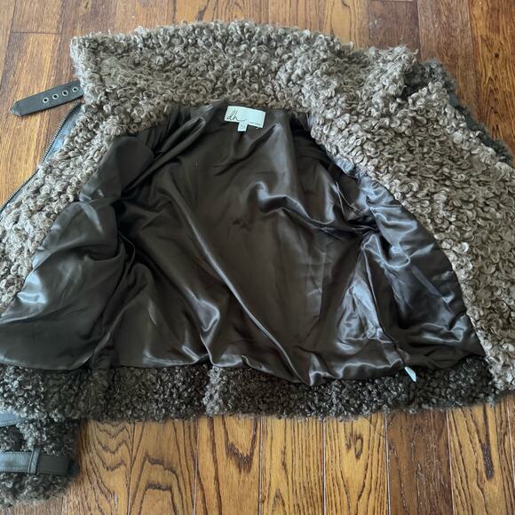Design History New York Palmer Teddy Women's XS Jacket Coat Faux Fur Buckle Soft - Picture 10 of 16